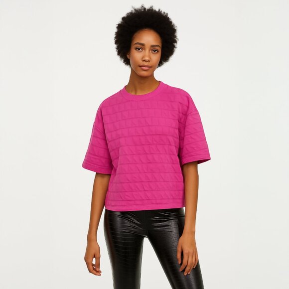 🆂🅰🅻🅴 A279 • Fuchsia Textured Boxy Crew Neck Tee - Picture 1 of 4